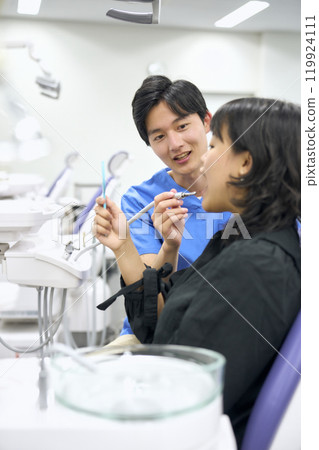 牙醫治療牙齒 119924111