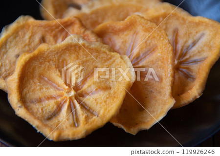 Dried persimmon slices Dried persimmon slices 119926246