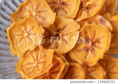 Dried persimmon slices Dried persimmon slices 119926251