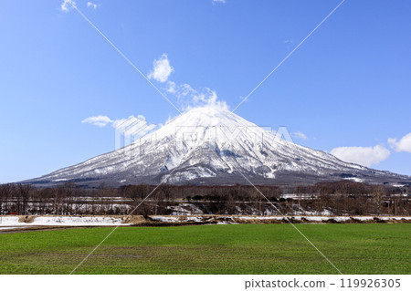 Mount Yotei in early spring before the snow melts, Kyogoku Town, Hokkaido [April] 119926305