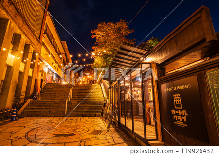 [Gunma Prefecture] Ikaho Onsen Stone Steps at Night 119926432