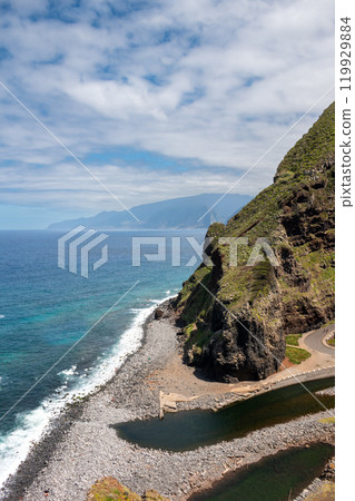 Cliffs and Atlantic ocean, Ribeira da Janela, Madeira Cliffs and Atlantic ocean, Ribeira da Janela, Madeira 119929884