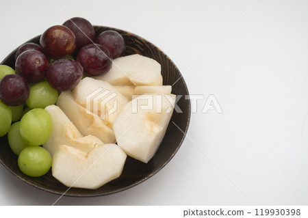 Image of a fruit platter (stock photo) Image of a fruit platter (stock photo) 119930398