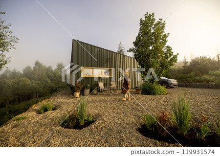Morning Serenity at a Modern Cabin Morning Serenity at a Modern Cabin 119931574