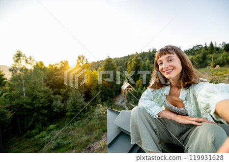 Morning Reflection on Mountain Rooftop 119931628