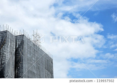 Dust Cover Net of Under Construction Building. 119937502