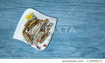 Navajas, Grilled Razor Clams, Spain Navajas, Grilled Razor Clams, Spain 119940471