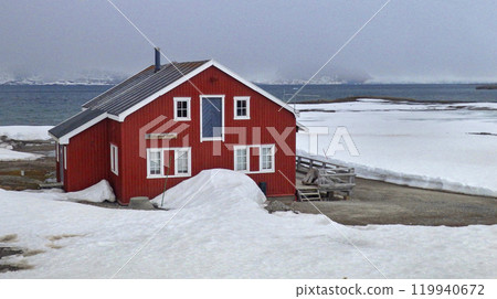 Ny-Alesund Research Station, Arctic 119940672