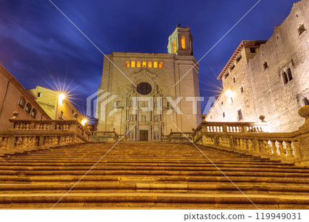 Facade of the huge Girona Cathedral at night, Girona, Spain Facade of the huge Girona Cathedral at night, Girona, Spain 119949031