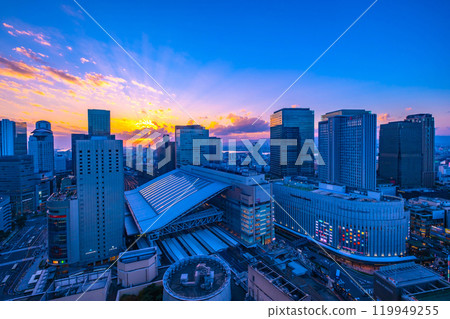 Evening view of JR Osaka Station and skyscrapers 119949255