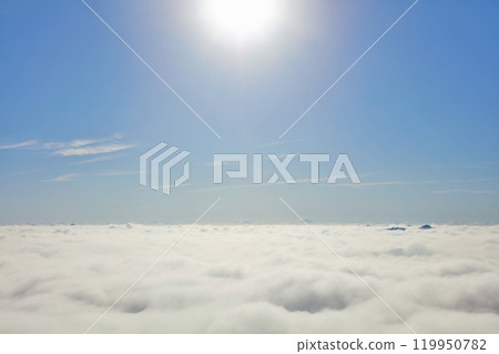 Chiba prefecture Autumn blue sky and sea of clouds (scenery from Kanoyama Kujukutani Observation Park) Chiba prefecture Autumn blue sky and sea of clouds (scenery from Kanoyama Kujukutani Observation Park) 119950782