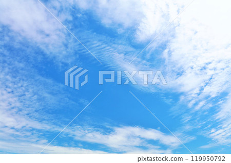 秋天天空和雲彩 秋天天空和雲彩 119950792