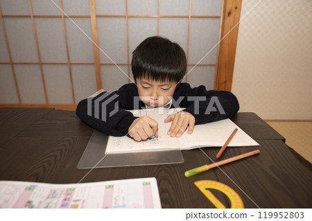 A child A child 119952803