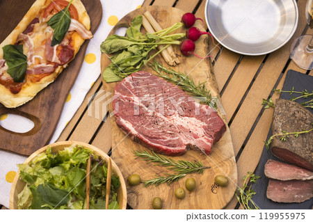 Glamping dinner image Glamping dinner image 119955975