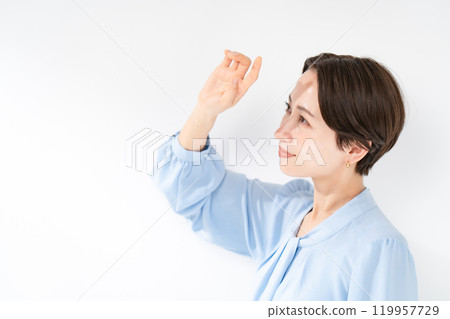 關心紫外線的女人 119957729