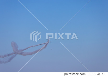 Blue impulse, corkscrew 119958146