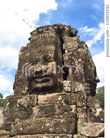 [Cambodia] The four-sided tower of Bayon Temple, carved with the face of Kannon Bodhisattva (Angkor Thom, Siem Reap) 119959192