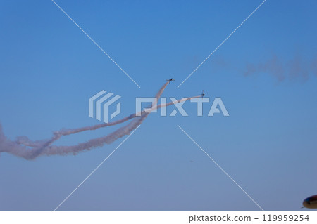 Blue impulse, corkscrew 119959254