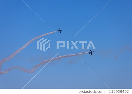 Blue impulse, corkscrew 119959402