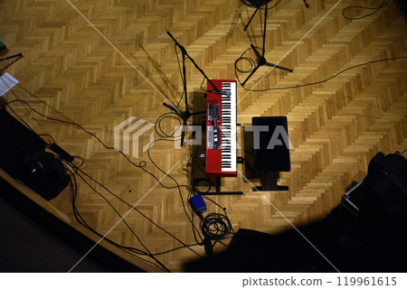Keyboard instrument in stage lights 119961615