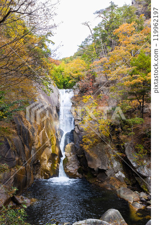 Shosenkyo Gorge and Sengataki Falls in Autumn 119962197