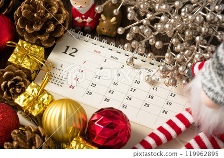 12 月日曆聖誕節圖像 12 月日曆聖誕節圖像 119962895