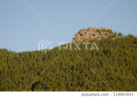 El Campanario cliff. 119963041