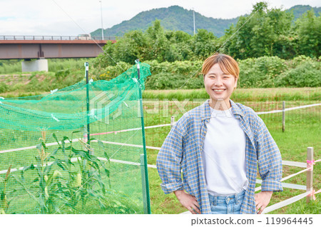 Fields and women, farmers, home gardens, rural life Fields and women, farmers, home gardens, rural life 119964445