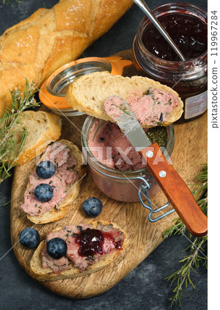 sandwiches with pate and blueberries 119967284