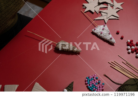 Christmas trees made of rope Sustainable Christmas preparation Diy process of making handmade decor. Step by step activity for children. Inclusive and responsible stress relief holiday hobby 119971196