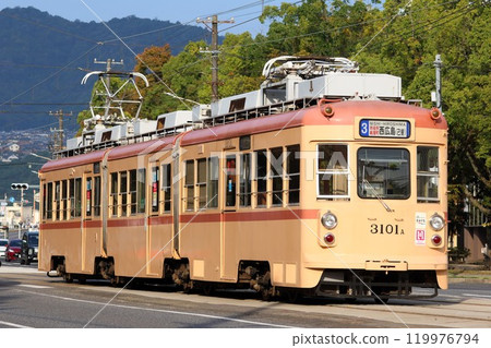 [廣島電鐵] 3100型～宮島線直達彩色～（幹線：西觀音町～福島町） 119976794