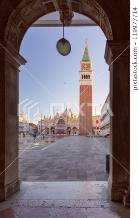 Central city square and old bell tower at dawn, Venice, Italy 119977714