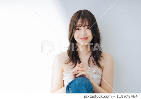 年輕女性的美麗形象 119978464