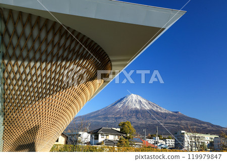 靜岡縣富士山世界遺產中心和富士山 119979847