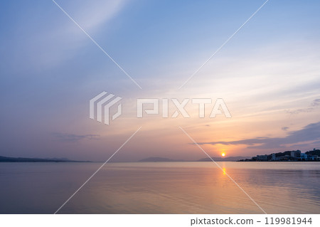 Sunset at Lake Shinji, Matsue City, Shimane Prefecture 119981944