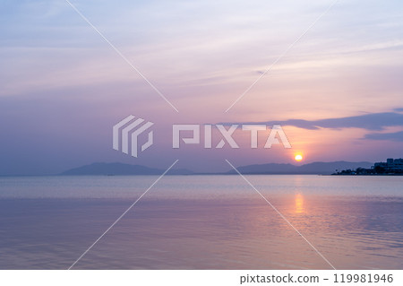 島根縣松江市宍道湖的日落 119981946
