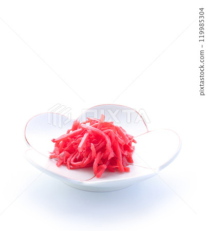 Chopped pickled ginger (thinly sliced pickled ginger) Chopped pickled ginger (thinly sliced pickled ginger) 119985304