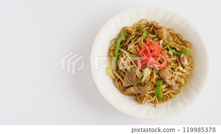 Image of sauce fried noodles | Ingredients are pork, cabbage, green peppers, bean sprouts, and pickled ginger 119985378