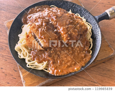 溫泉炸排、北海道特產溫泉炸排、肉醬義大利麵炸豬排 119985839