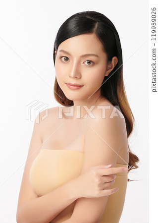Beautiful young asian woman with clean fresh skin on white background, Face care, Facial treatment, Cosmetology, beauty and spa, Asian women portrait. Beautiful young asian woman with clean fresh skin on white background, Face care, Facial treatment, Cosmetology, beauty and spa, Asian women portrait. 119989026