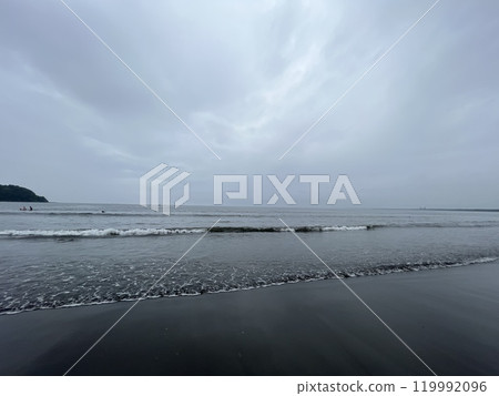 Enoshima under cloudy skies Enoshima under cloudy skies 119992096