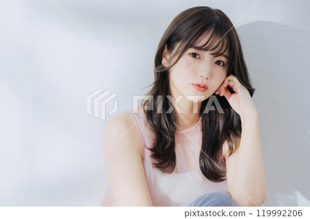 Beauty image of young women 119992206