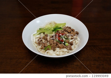 Spicy noodles Spicy noodles 119993049