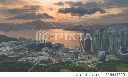 Lohas Park with the Tseung Kwan O Industrial Estate Lohas Park with the Tseung Kwan O Industrial Estate 119993223