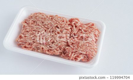 食物托盤上的豬絞肉/豬絞肉 食物托盤上的豬絞肉/豬絞肉 119994704
