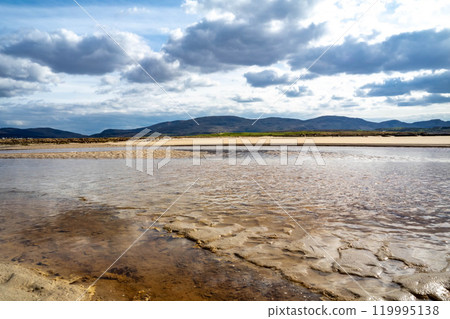 Ballinravey Strand between Ardara and Portnoo in Donegal - Ireland Ballinravey Strand between Ardara and Portnoo in Donegal - Ireland 119995138
