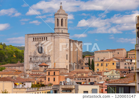 Girona Cathedral in the Old Town of Girona, Spain Girona Cathedral in the Old Town of Girona, Spain 120003147