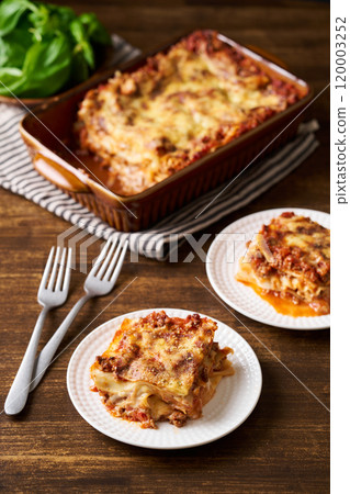 分開的烤寬麵條 120003252