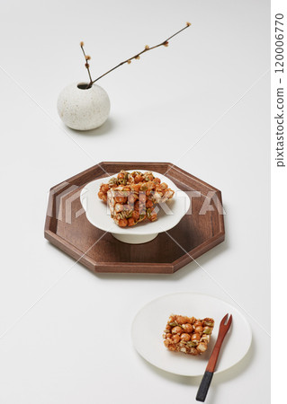 Sweet oldfashioned dessert Sweet oldfashioned dessert 120006770