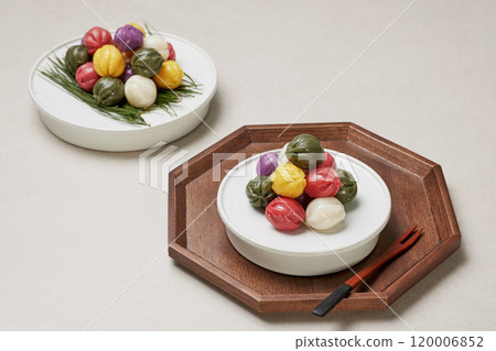 Fivecolored songpyeon plating Fivecolored songpyeon plating 120006852